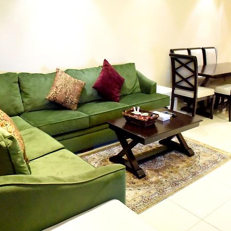 Procare Apart Hotel Jeddah Bagian luar foto